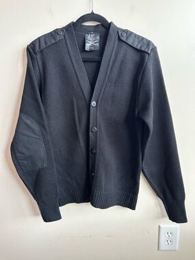 Vintage Military Equipment Black Knit Sweater 38L